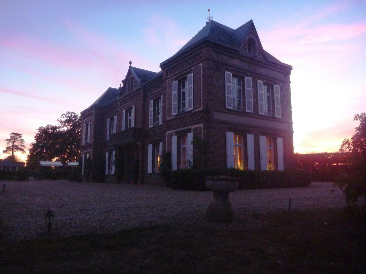 Manoir Des Tuileries Du Buisson Bed and Breakfast Verneuil d'Avre et d'Iton Exteriör bild